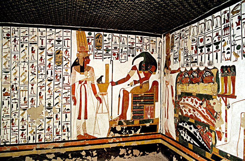 Queen Nefertari before the God Thoth
